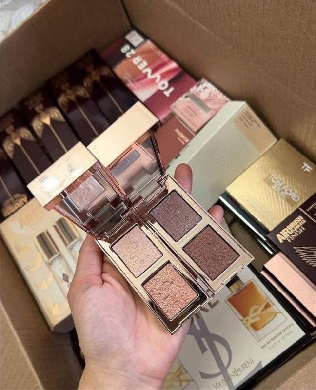 Makeup Palettes Pallet