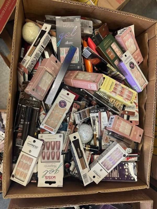 Beauty & Personal Care Pallet