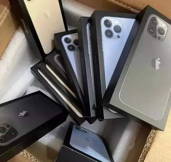 Smartphone Pro Max Lot