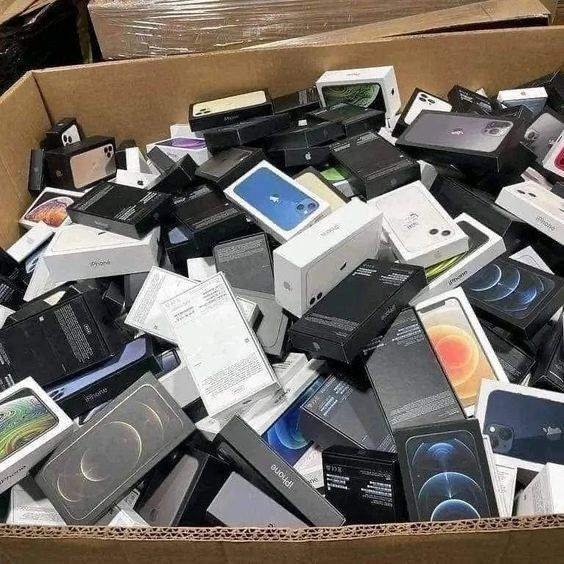 Phones & Accessories Gaylord