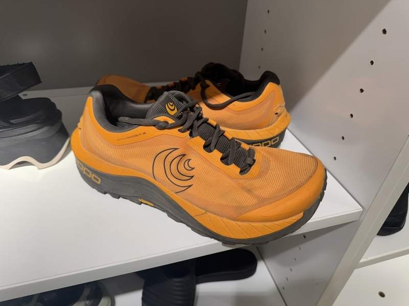 Brand-Name Footwear Case Lot