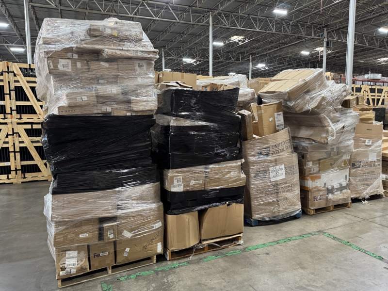 E-Commerce Parcels Truckload